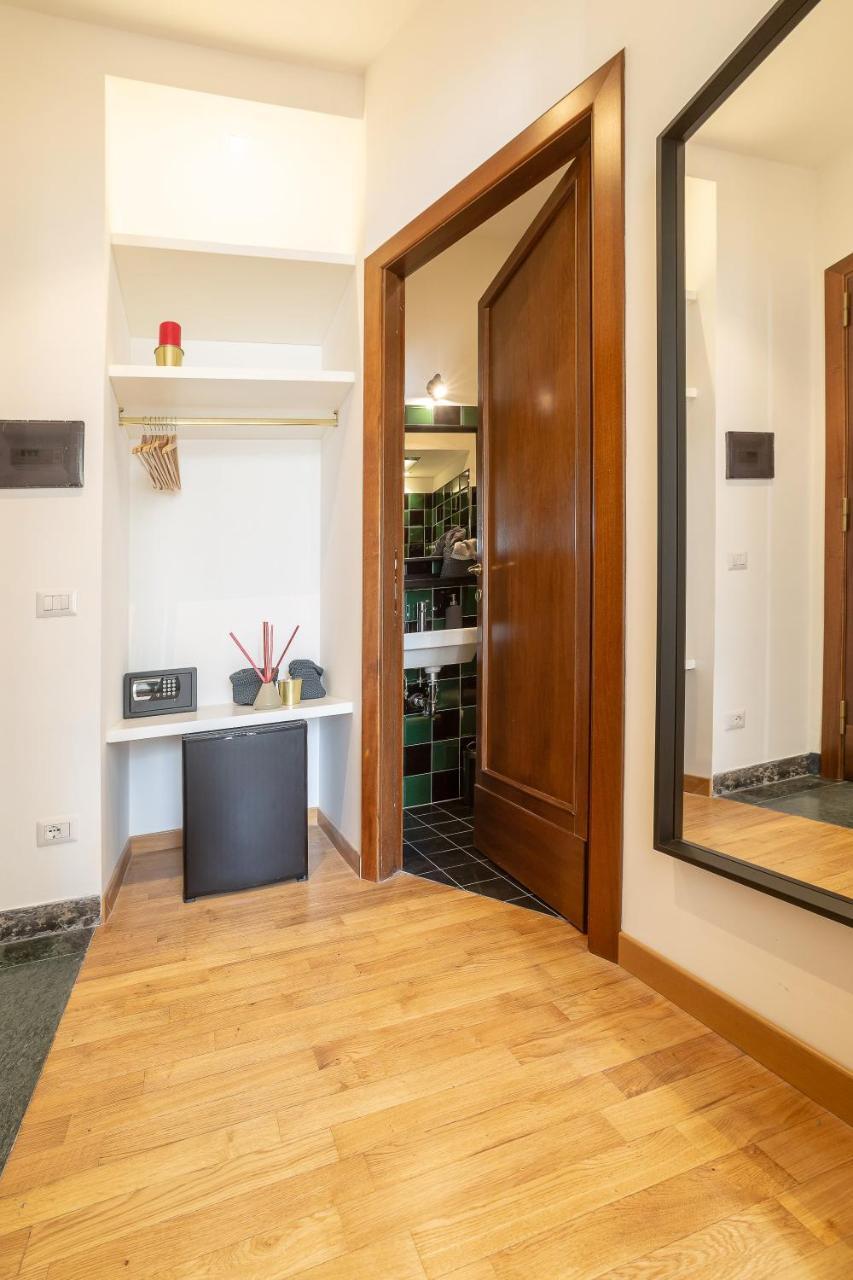 Lombardia40 Luxury Suites Рим Экстерьер фото