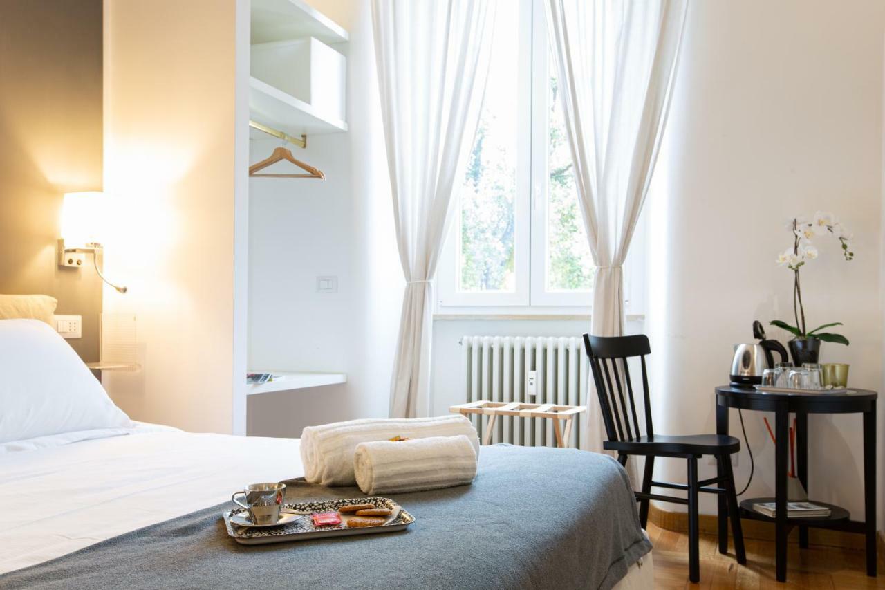 Lombardia40 Luxury Suites Рим Экстерьер фото